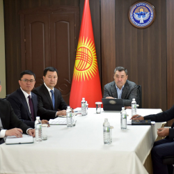 Президент Кара-Суунун өнүктүрүү планы менен таанышты
