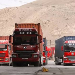 6-апрелге чейин «Торугарт» жана «Эркечтам» өткөрмө пункттары жабык болот