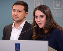 Зеленскийдин мурдагы пресс-катчы Мендель аны катуу сынга алды