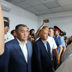 «75чилердин каты»: Айыпталуучулар 4 жылга кесилип, пробация чечими чыкты...