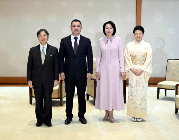 Садыр Жапаров встретился с Императором Японии Нарухито и Императрицей Масако
