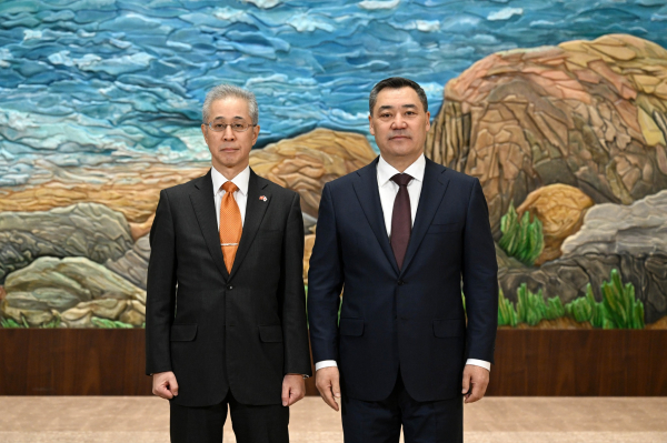 Президент Садыр Жапаров принял Посла Японии в Кыргызстане Рюити Хирано