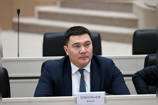 Акыл Токтобаев жаратылыш министри болуп дайындалды