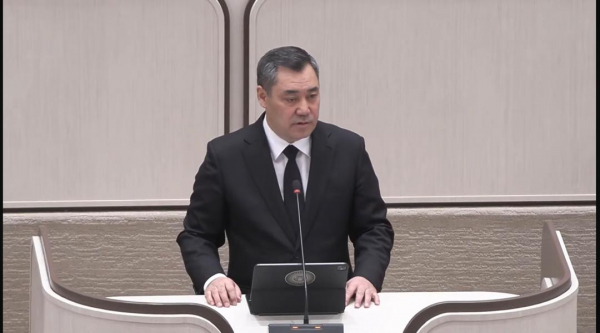 Садыр Жапаров: «Мен бөлүнүп-жарылууга жол бербейм»