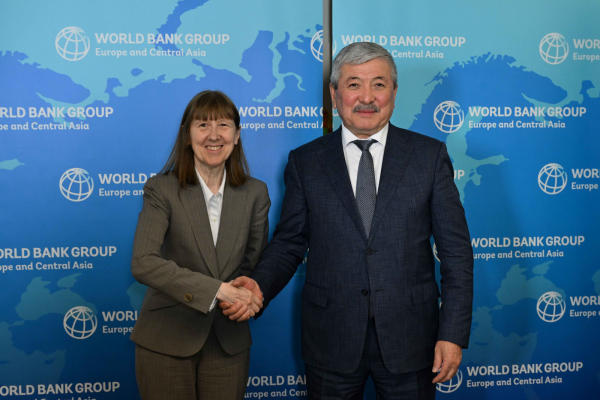 Касымалиев Дүйнөлүк банктын Вице-президенти Антонелла Бассани менен жолугушту