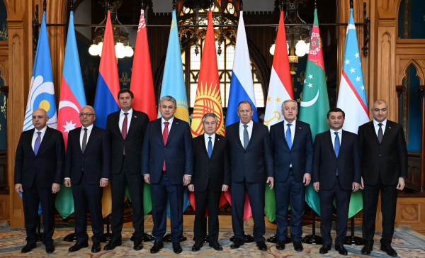 Жээнбек Кулубаев КМШ Тышкы иштер министрлер кеңешинин жыйынына катышты