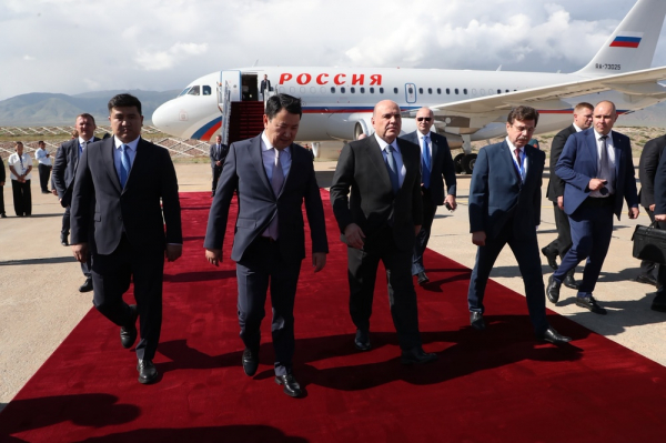 РФ башчысы Мишустин Кыргызстанга келди