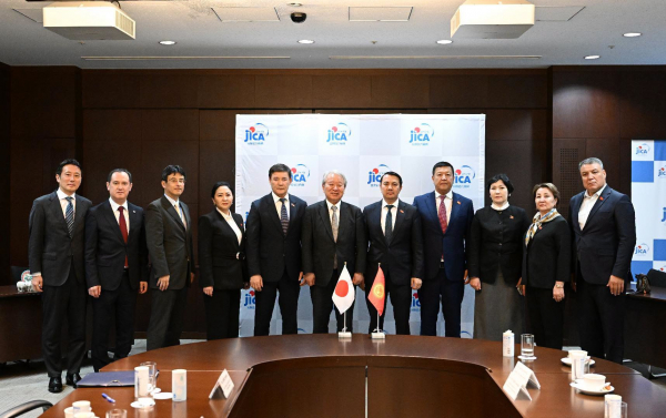 Марлен Маматалиев JICA менен Кыргызстандагы медициналык долбоорлорду талкуулады